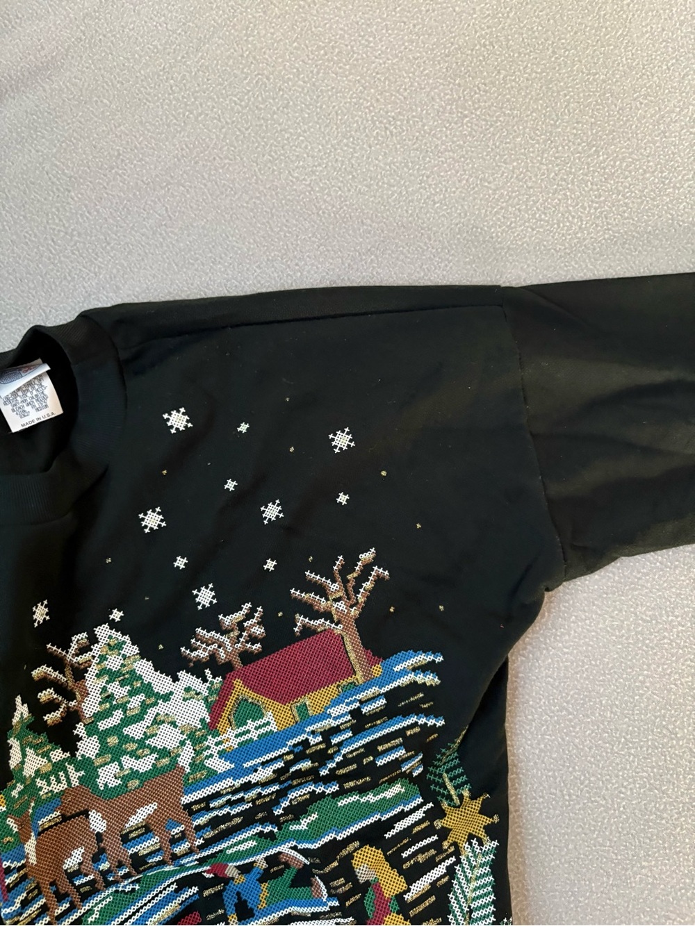 Vtg. Land’n Sea Christmas Village Sweatshirt Glitter Puff Paint Medium USA Made - Picture 3 of 7